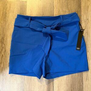 Nicole Miller Mid-Rise Shorts